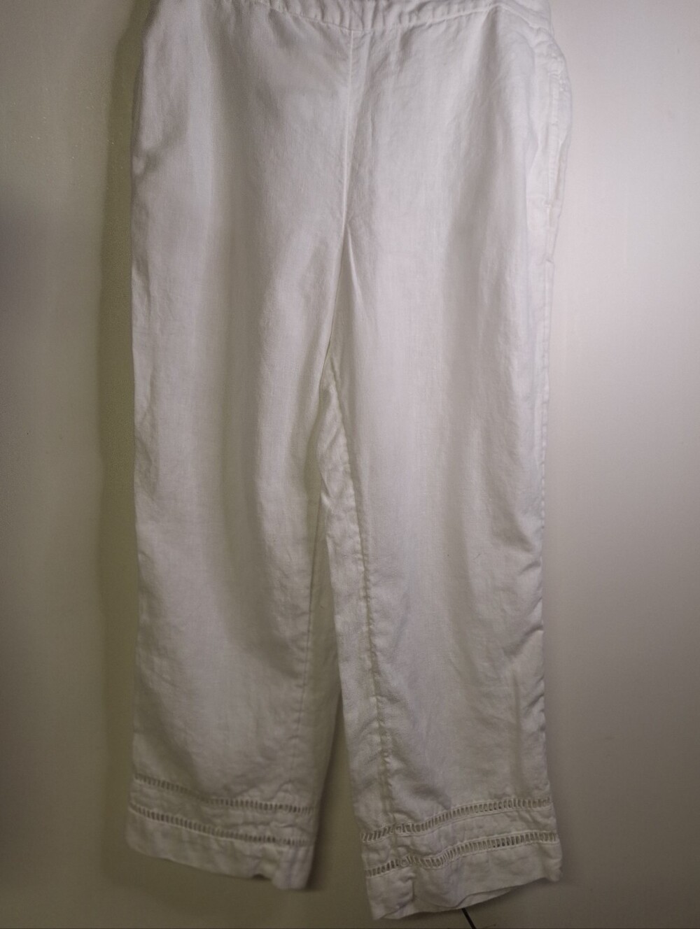Chico's White Straight Leg W/Open Weave Detail W/Pockets Pants Size 10/12